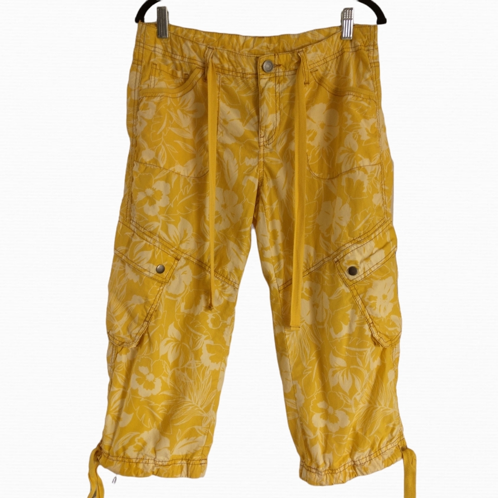 Londonjean yellow floral print cotton cargo capris size 4